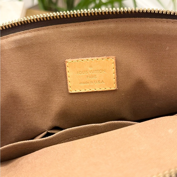 LOUIS VUITTON Monogram Tivoli GM Satchel Bag - Picture 14 of 16